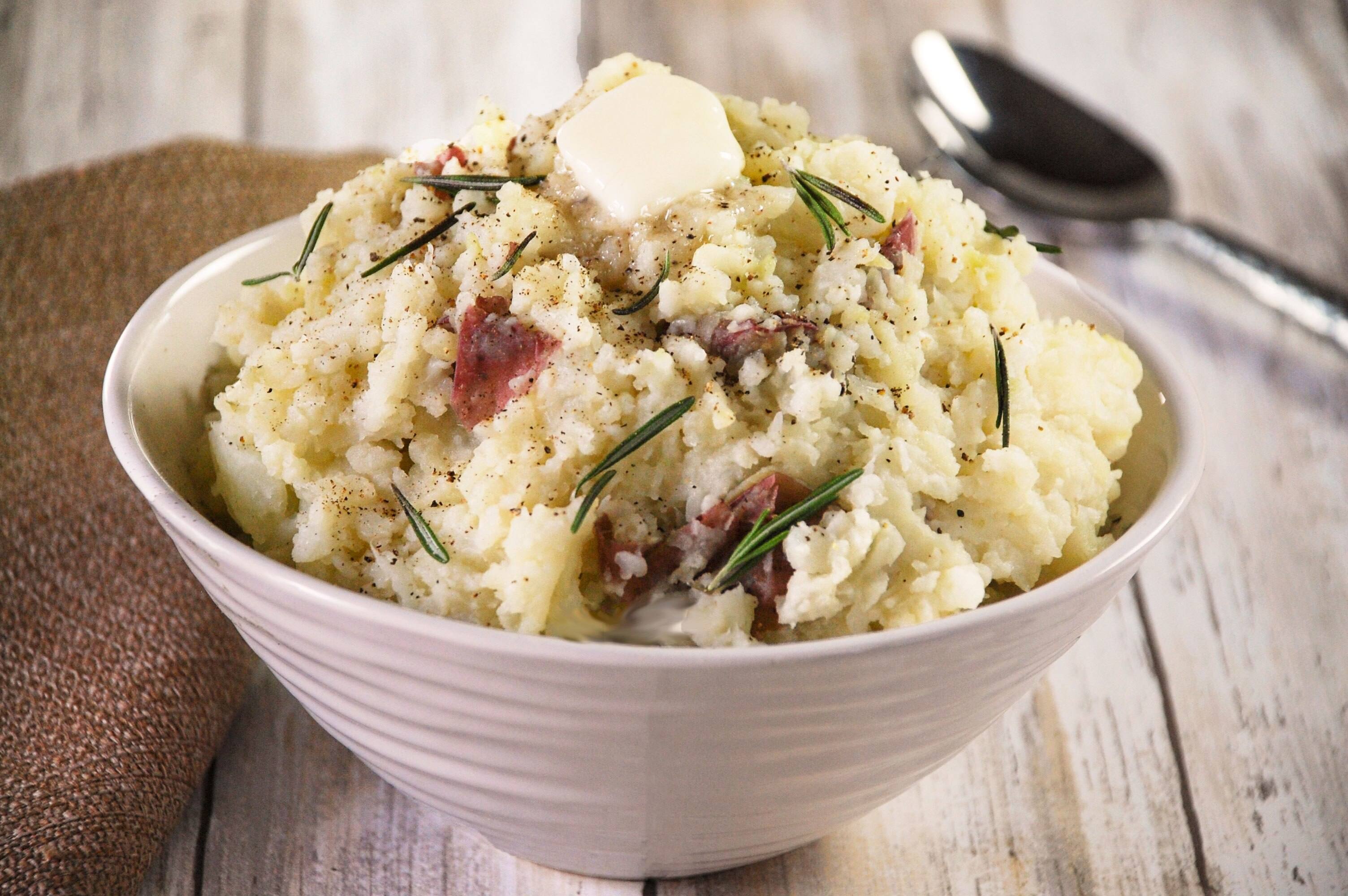recipe image Garlic Mashed Cauliflower and Potatoes
