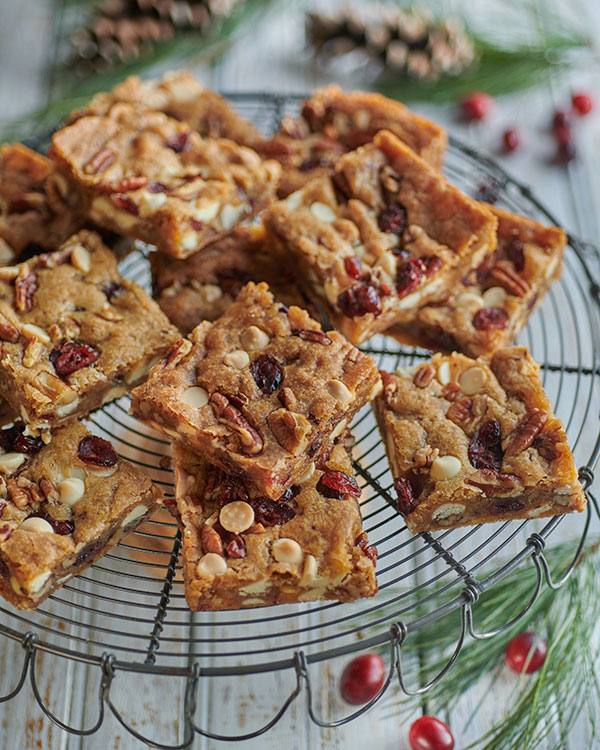 recipe image Pecan, White Chocolate & Cranberry Blondies