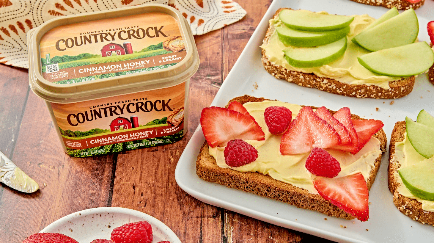 recipe image Country Crock® Cinnamon Honey - 3-Ingredient Breakfast Toast